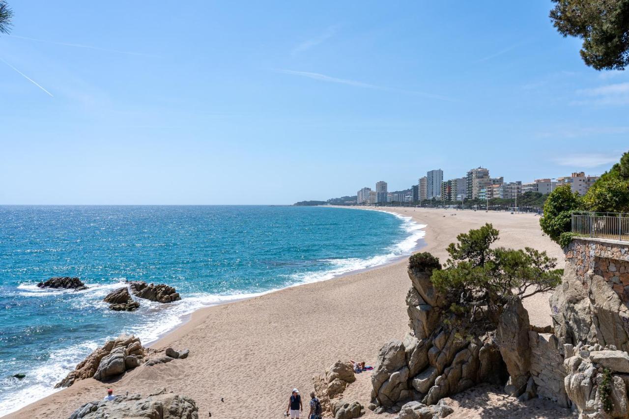 Hauzify I Apartaments Palace Platja d'Aro Exterior photo
